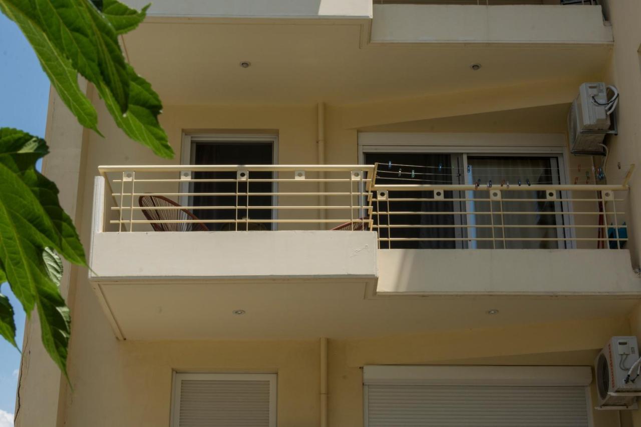 Nora'S Home Kalamata Exteriör bild
